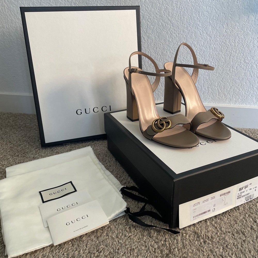 SOLD! Gucci Marmont 105 Sandal Beige